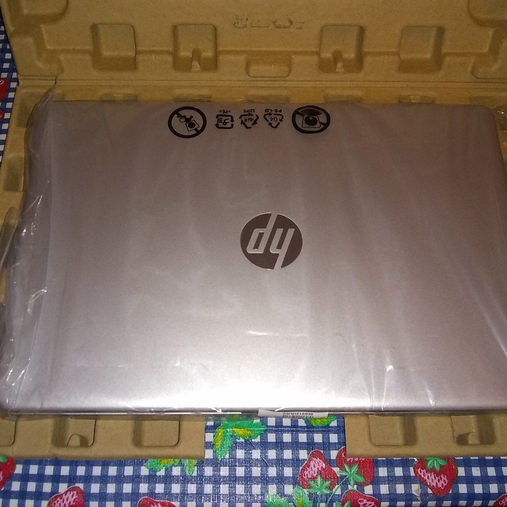 *SOLD* HP Laptop Ryzen 7 5700U,2TB NVMe SSD,64GB RAM,Wifi6,40x Party Host Pick